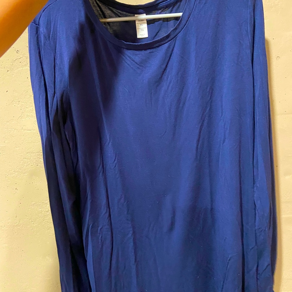 Plain navy Piko style shirt